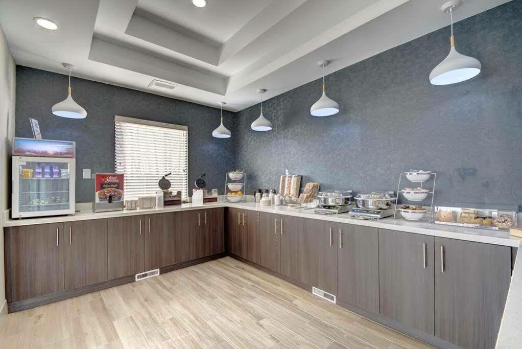 Best Western Hampshire Inn & Suites Seabrook Exteriör bild